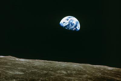 Earthrise Over Moon, Apollo 8 - Photographic Print, 18x12